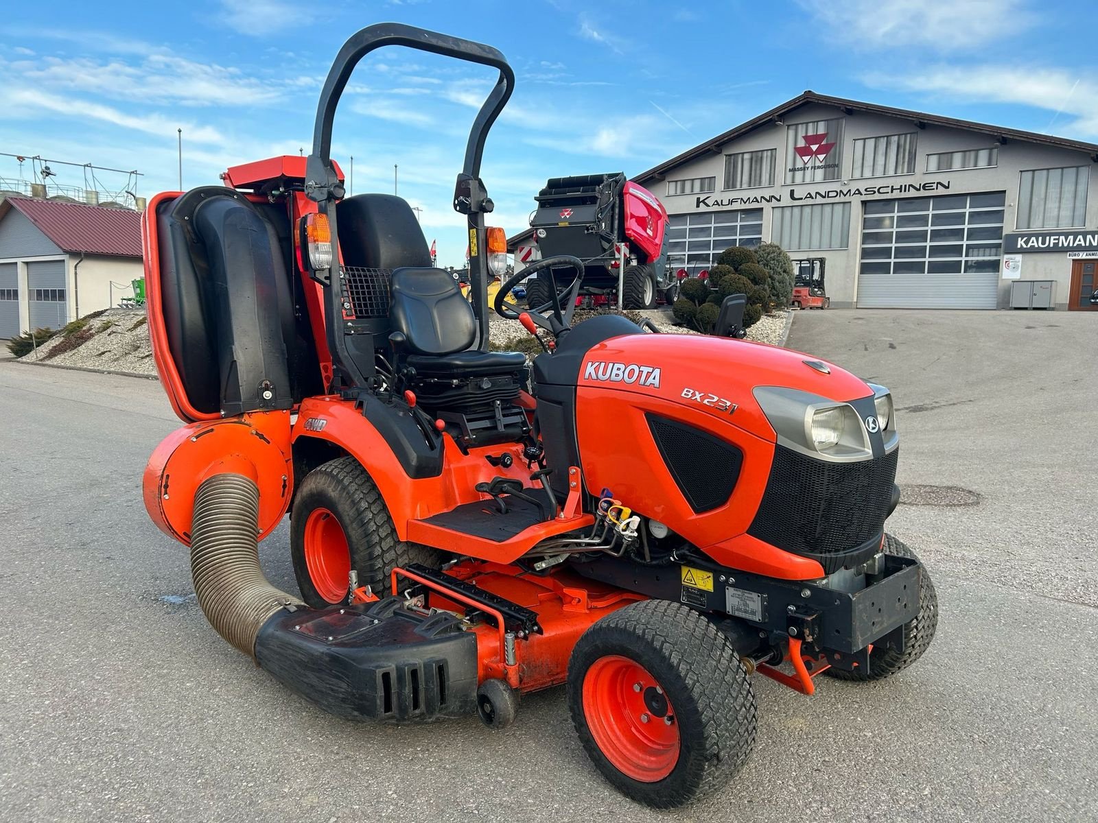 Kommunaltraktor des Typs Kubota BX 231, Gebrauchtmaschine in NATTERNBACH (Bild 8)