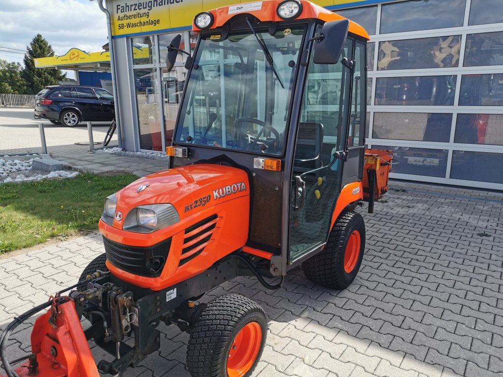 Kommunaltraktor des Typs Kubota BX 2350 Allrad Hydrostat alle inkl. Schneeschild 1.40m und Streugerät, Gebrauchtmaschine in Pfarrkirchen im Mühlkreis (Bild 14)