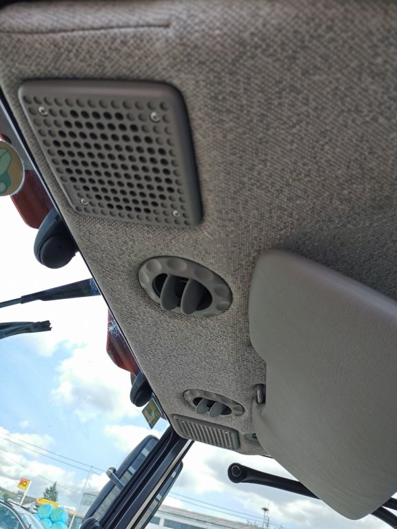 Kommunaltraktor des Typs Kubota BX 2350 Allrad Hydrostat alle inkl. Schneeschild 1.40m und Streugerät, Gebrauchtmaschine in Pfarrkirchen im Mühlkreis (Bild 15)