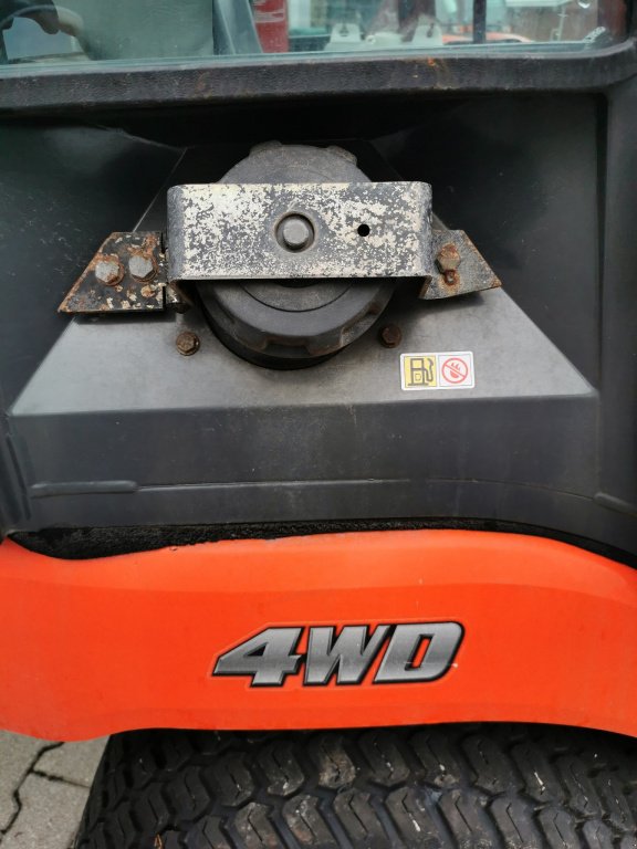 Kommunaltraktor des Typs Kubota BX 2350 Allrad Hydrostat alle inkl.Schneeschild 1.40m und Streugerät, Gebrauchtmaschine in Pfarrkirchen im Mühlkreis (Bild 24)