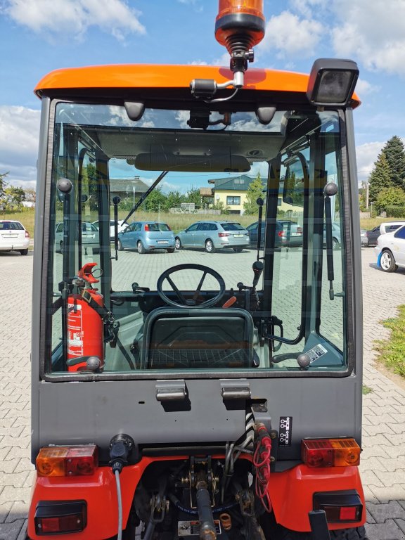 Kommunaltraktor des Typs Kubota BX 2350 Allrad Hydrostat alle inkl.Schneeschild 1.40m und Streugerät, Gebrauchtmaschine in Pfarrkirchen im Mühlkreis (Bild 14)