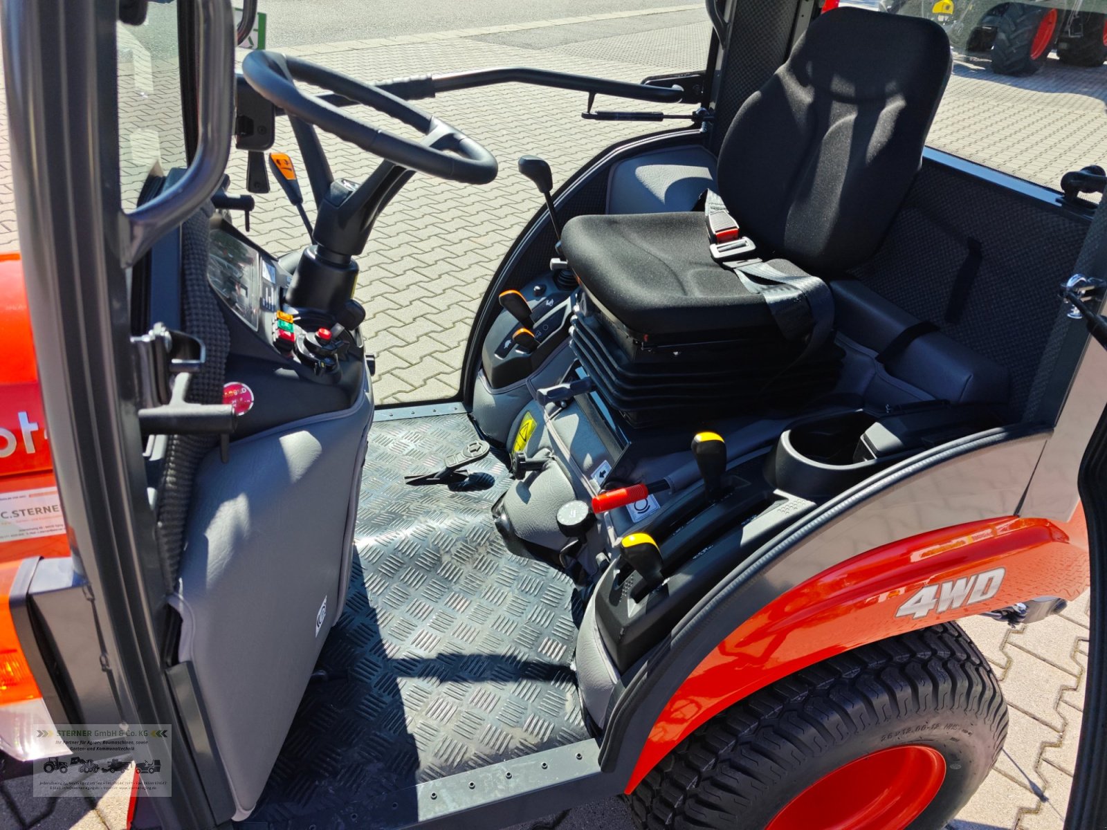 Kommunaltraktor typu Kubota BX 261 CAB, Neumaschine v Eging am See (Obrázek 13)