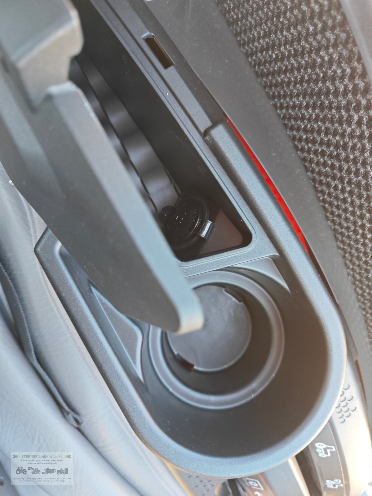 Kommunaltraktor typu Kubota BX 261 CAB, Neumaschine v Eging am See (Obrázek 18)