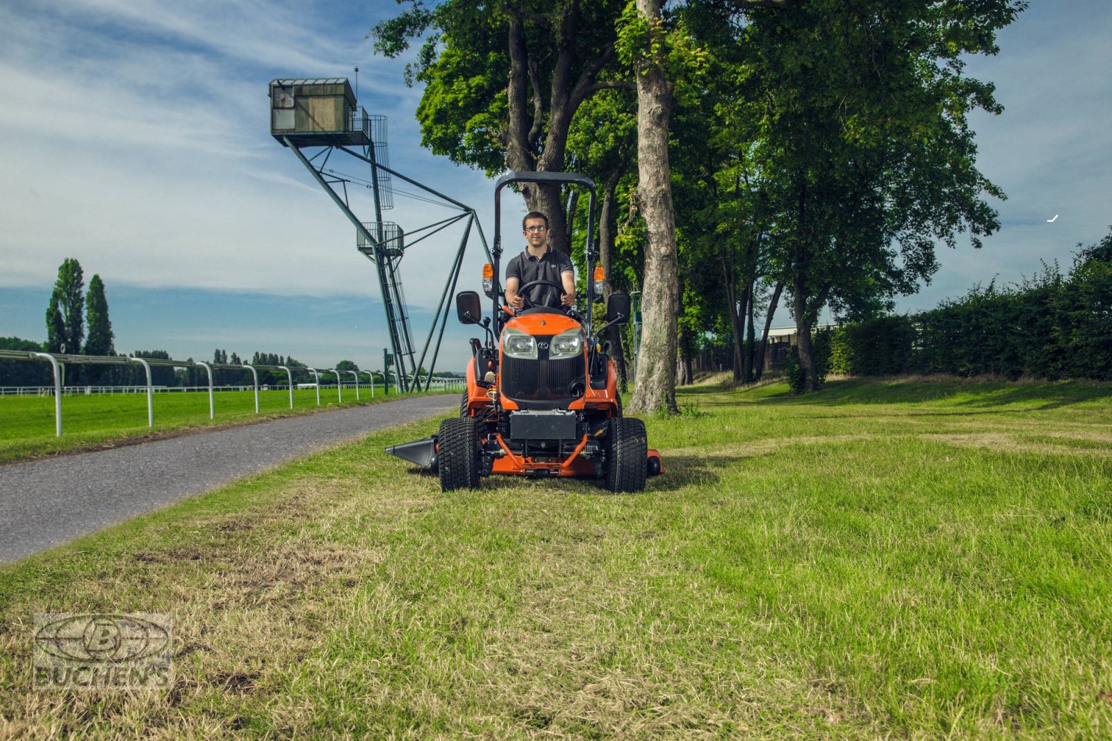 Kommunaltraktor des Typs Kubota BX231 ab 0,99%, Neumaschine in Olpe (Bild 5)