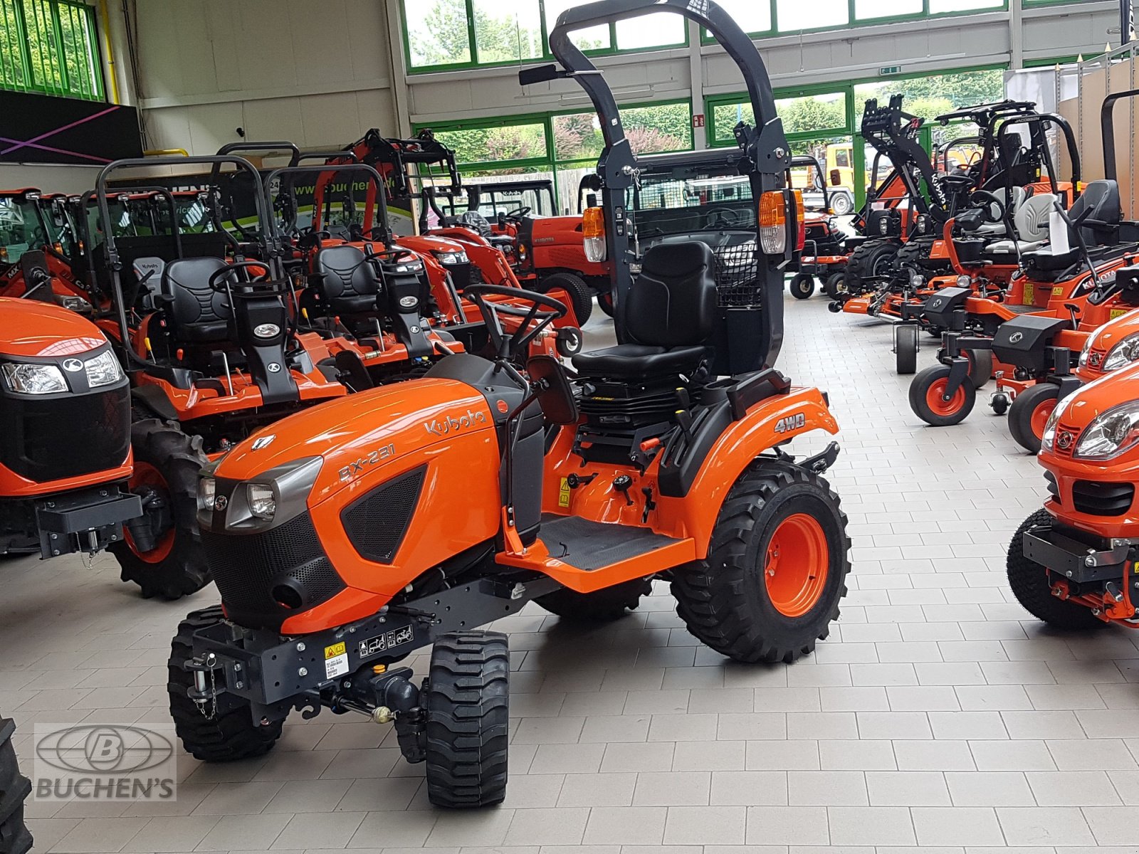 Kommunaltraktor typu Kubota BX231 Allrad, Neumaschine v Olpe (Obrázek 4)
