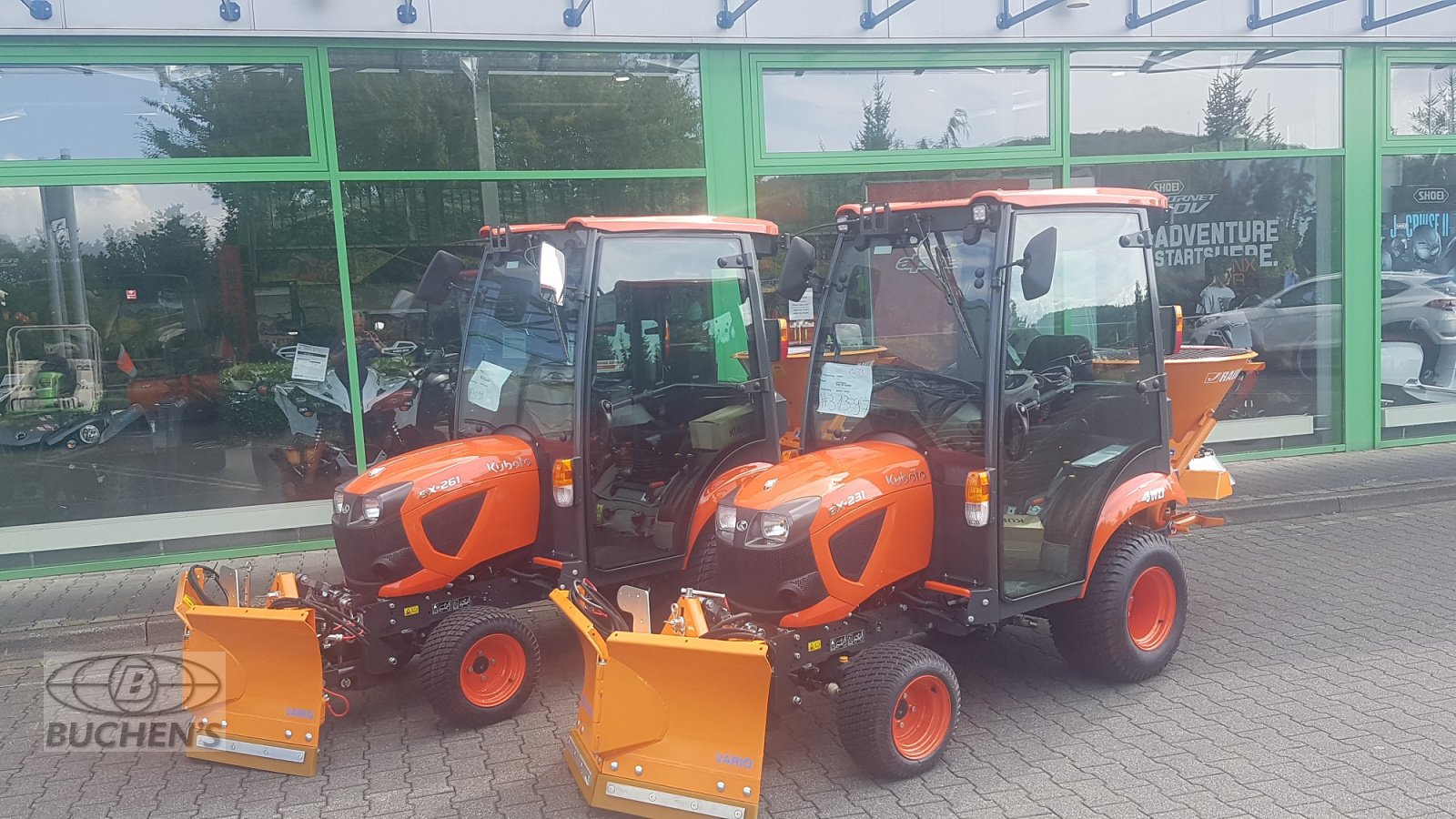 Kommunaltraktor des Typs Kubota BX231 CAB, Neumaschine in Olpe (Bild 9)