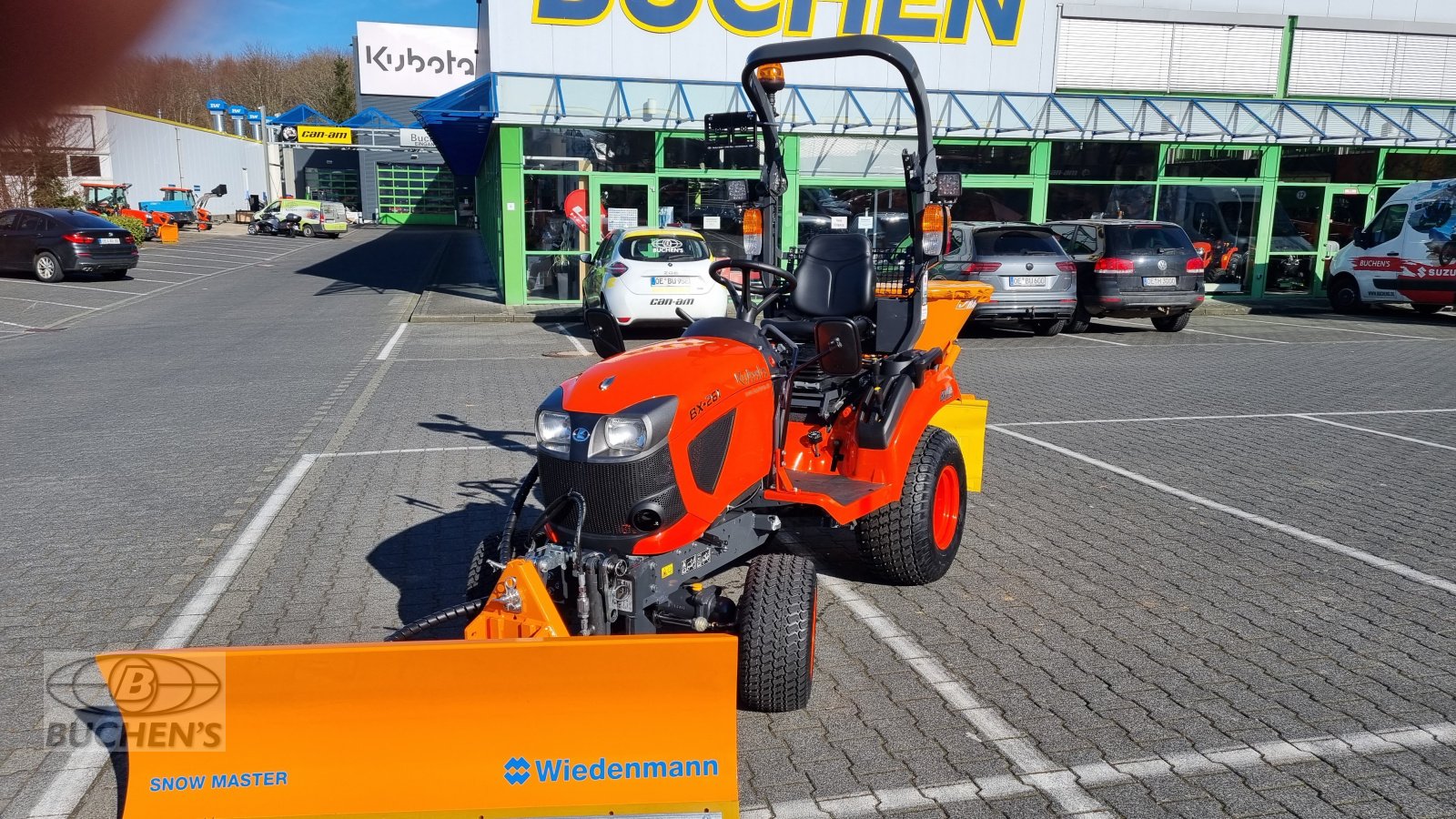 Kommunaltraktor des Typs Kubota BX231  Winterdienst, Neumaschine in Olpe (Bild 5)