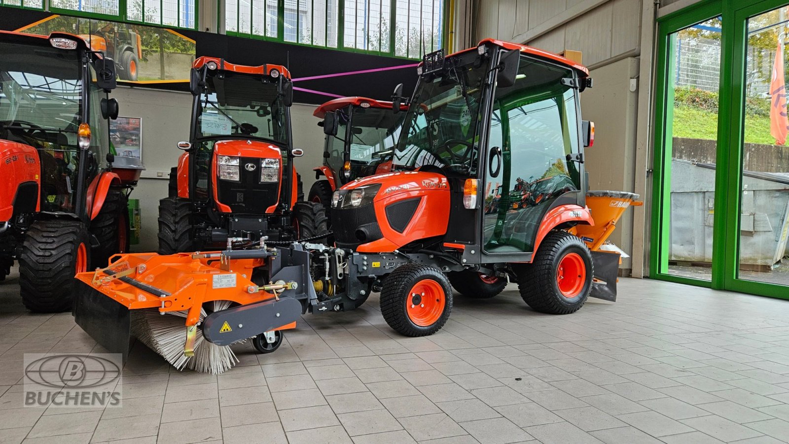 Kommunaltraktor des Typs Kubota BX231 Winterdienst, Neumaschine in Olpe (Bild 2)