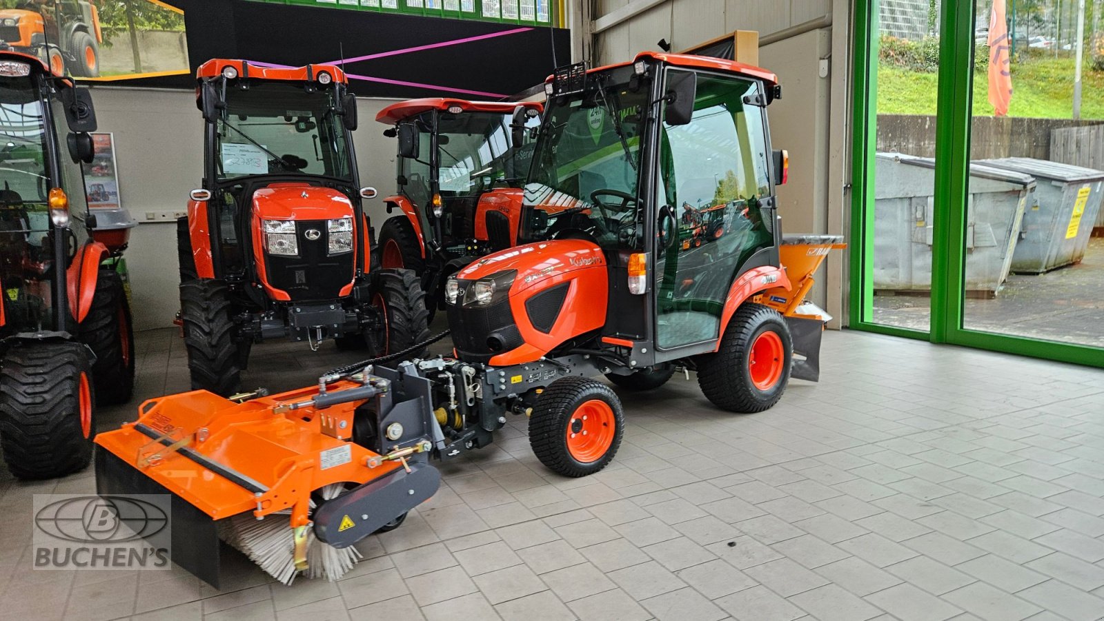 Kommunaltraktor des Typs Kubota BX231 Winterdienst, Neumaschine in Olpe (Bild 4)