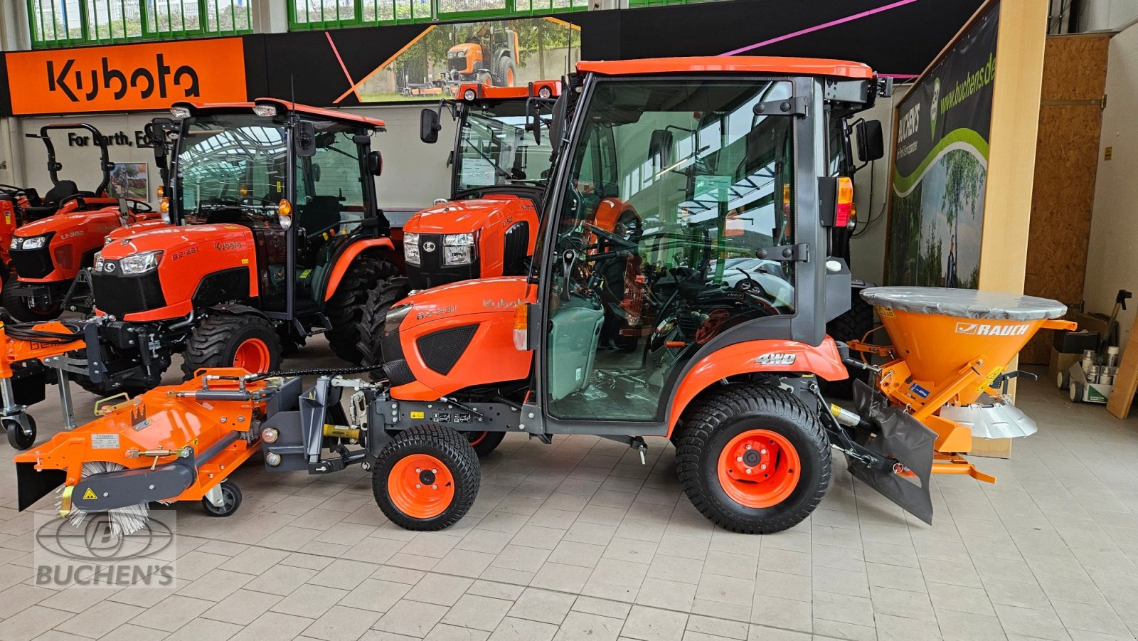 Kommunaltraktor des Typs Kubota BX231 Winterdienst, Neumaschine in Olpe (Bild 8)