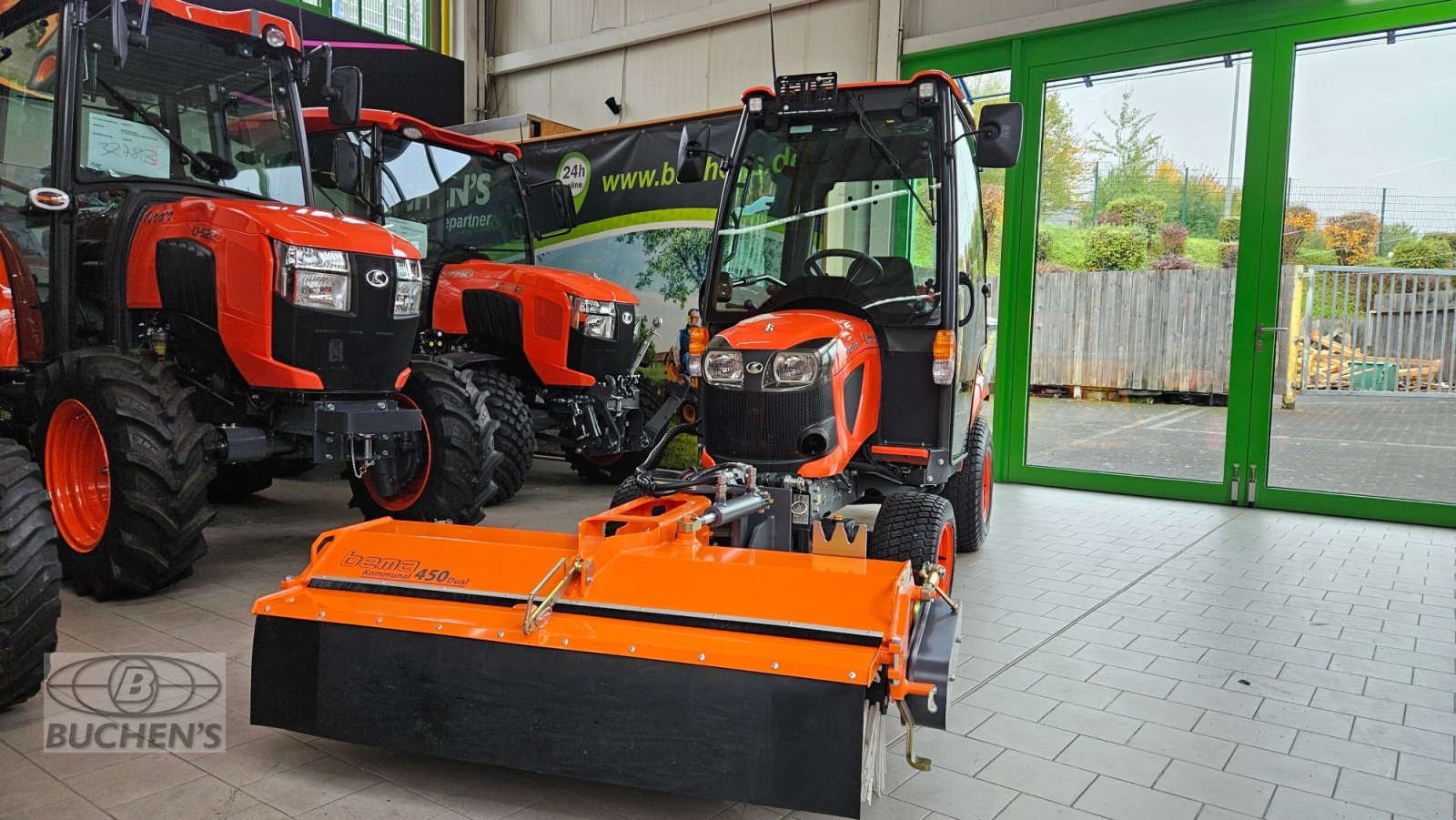 Kommunaltraktor des Typs Kubota BX231 Winterdienst, Neumaschine in Olpe (Bild 11)