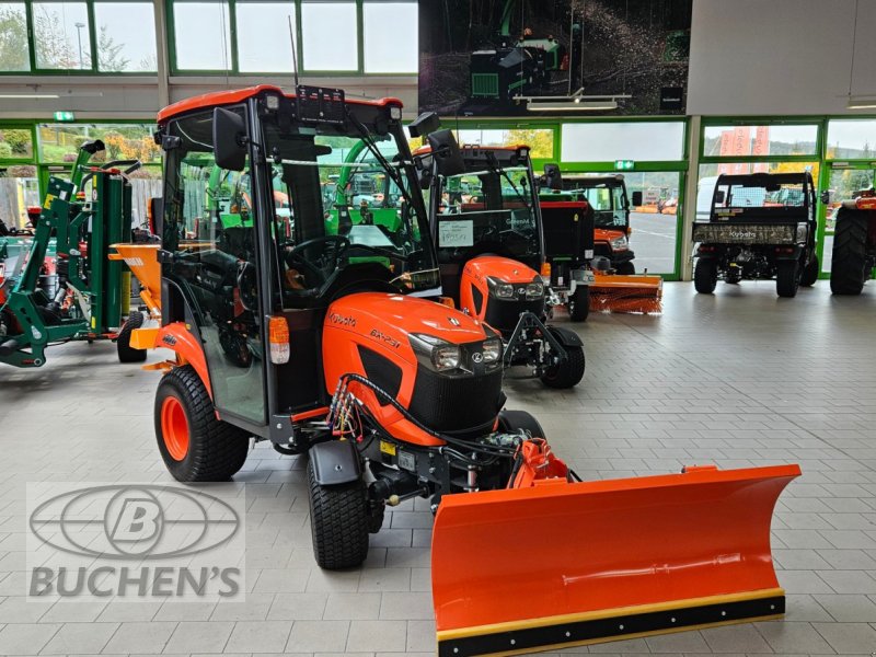 Kommunaltraktor des Typs Kubota BX231 Winterdienst, Neumaschine in Olpe (Bild 1)