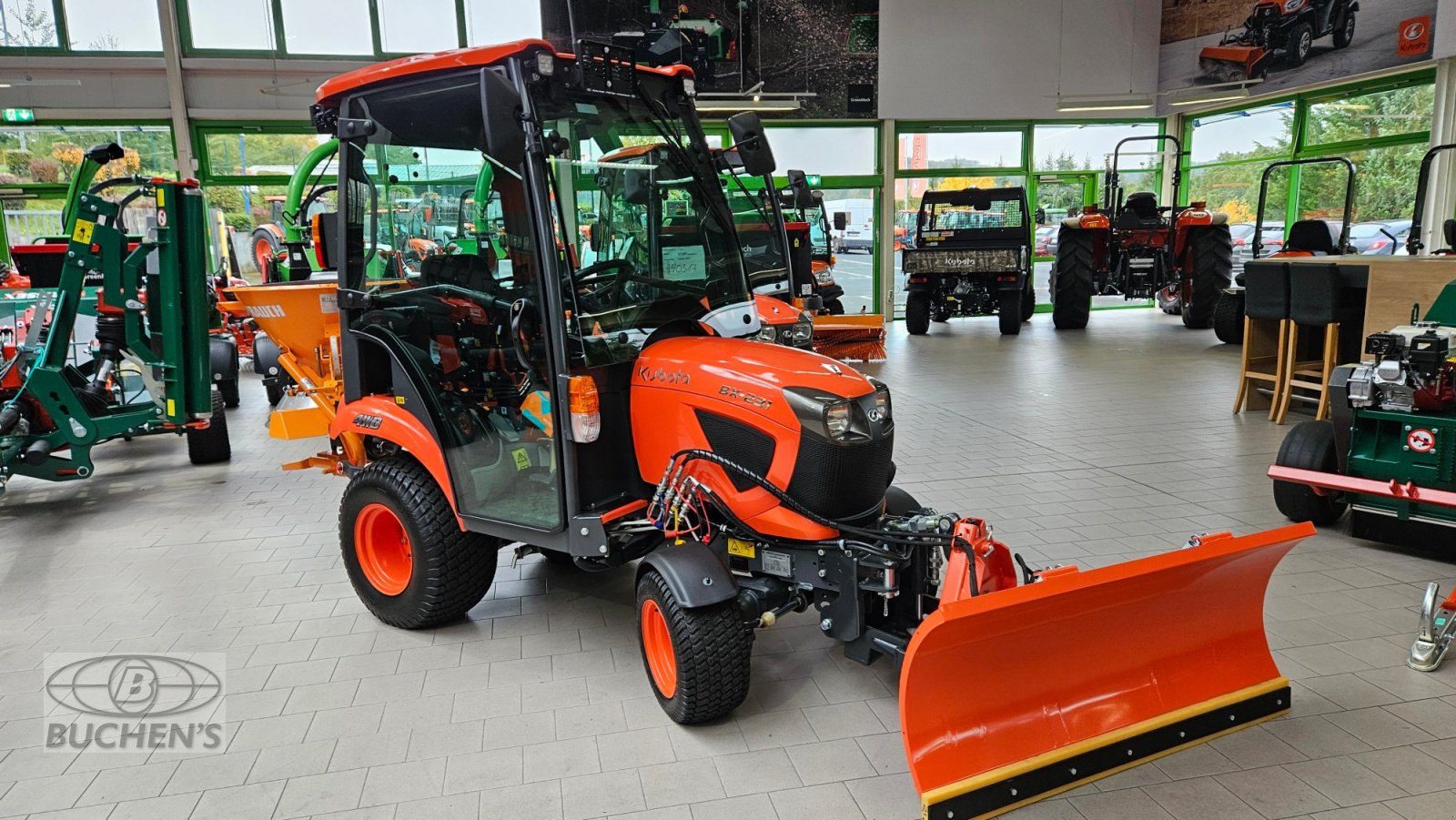 Kommunaltraktor typu Kubota BX231 Winterdienst, Neumaschine v Olpe (Obrázek 3)