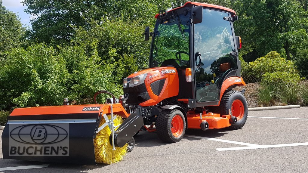 Kommunaltraktor des Typs Kubota BX261 Winterdienstpaket ab 0,99%, Neumaschine in Olpe (Bild 5)