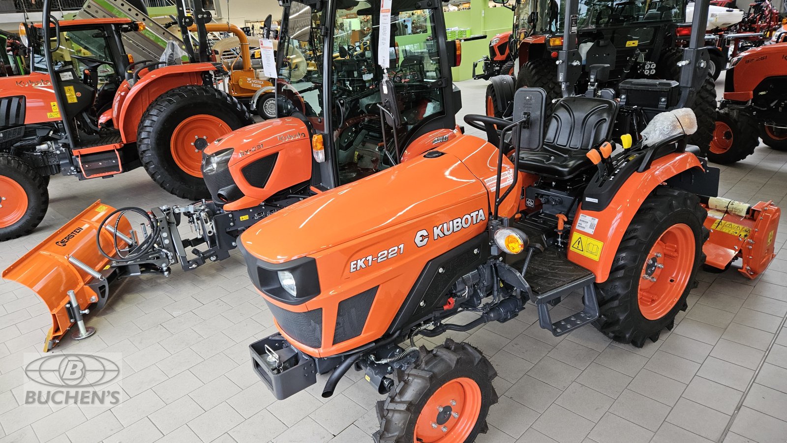 Kommunaltraktor des Typs Kubota EK1-221 inkl. Bodenfräse, Neumaschine in Olpe (Bild 3)