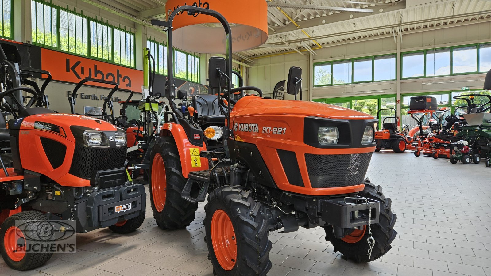 Kommunaltraktor typu Kubota EK1-221, Neumaschine v Olpe (Obrázek 9)