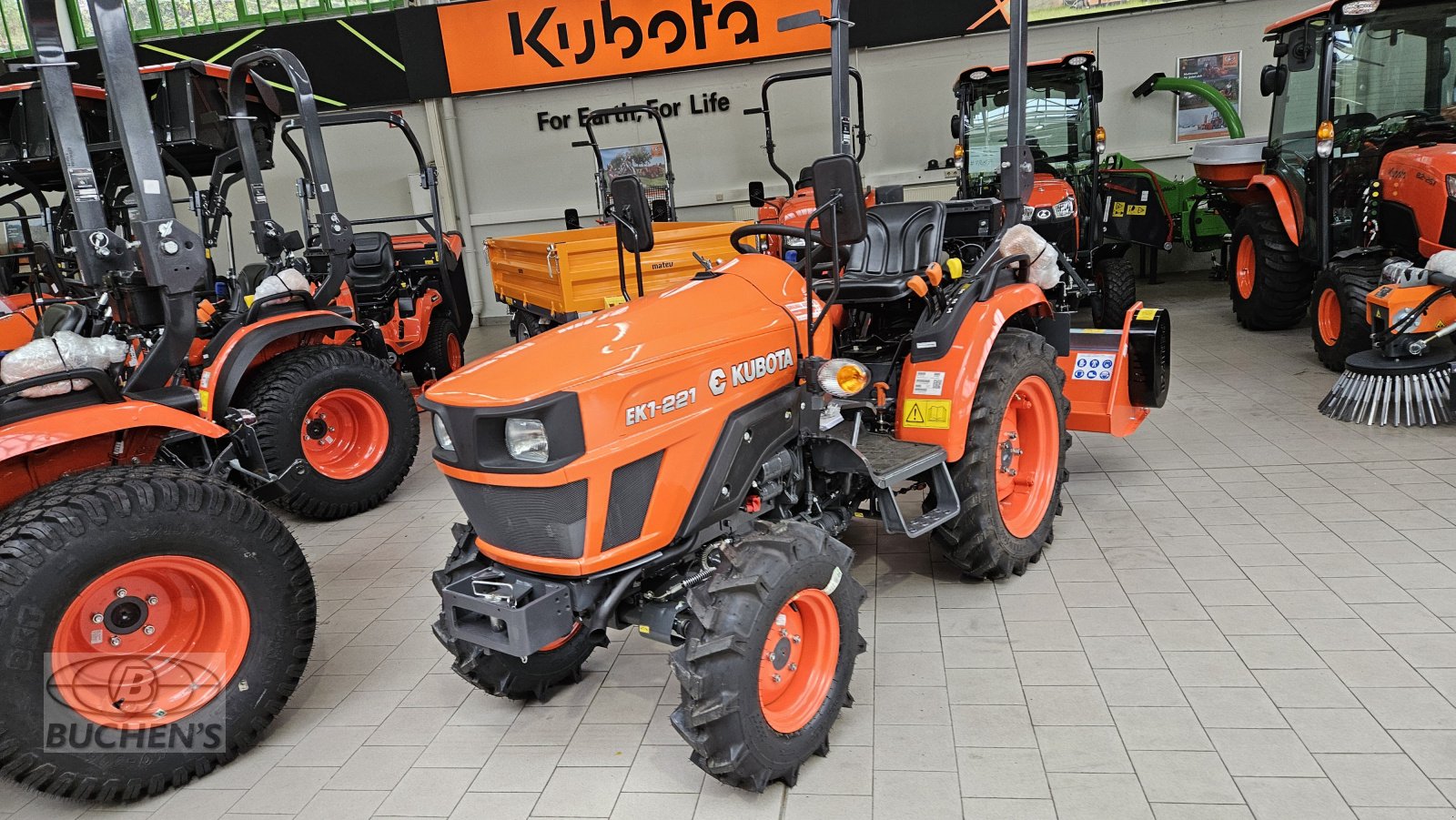 Kommunaltraktor typu Kubota EK1-221, Neumaschine v Olpe (Obrázek 1)