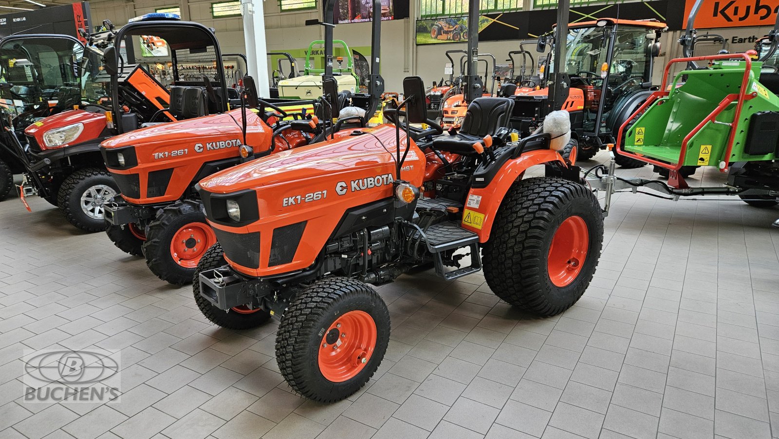 Kommunaltraktor des Typs Kubota EK1-261 HST inkl. Mähwerk, Neumaschine in Olpe (Bild 3)