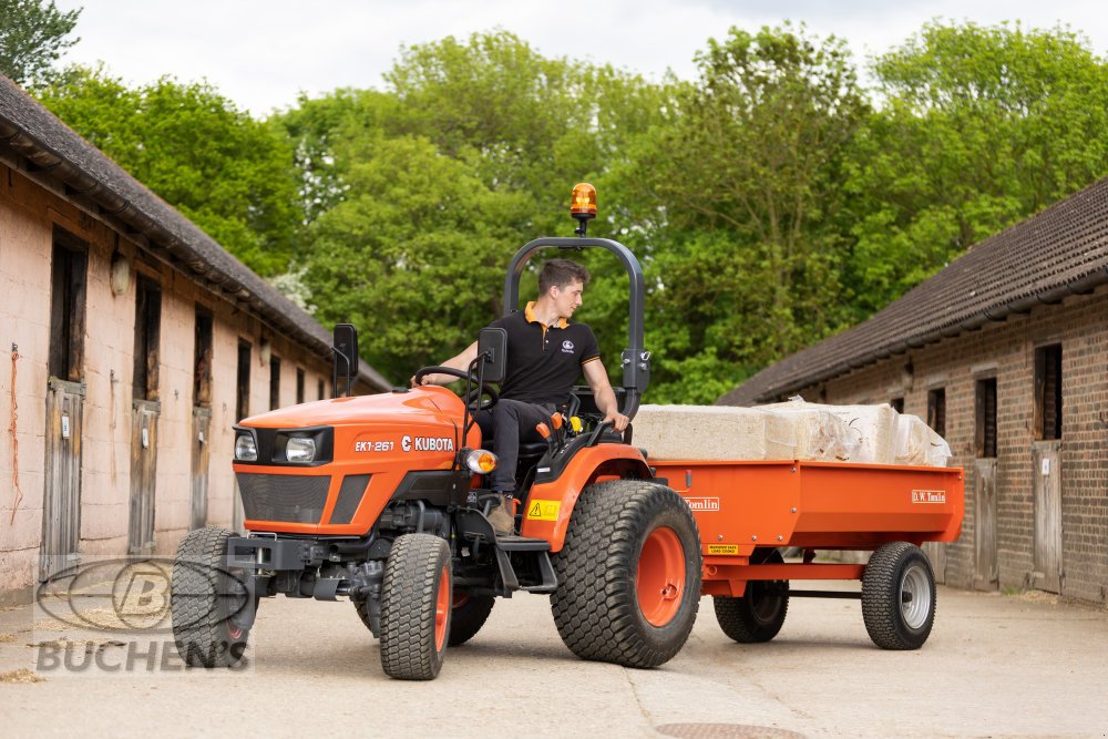 Kommunaltraktor des Typs Kubota EK1-261 HST inkl. Mähwerk, Neumaschine in Olpe (Bild 8)