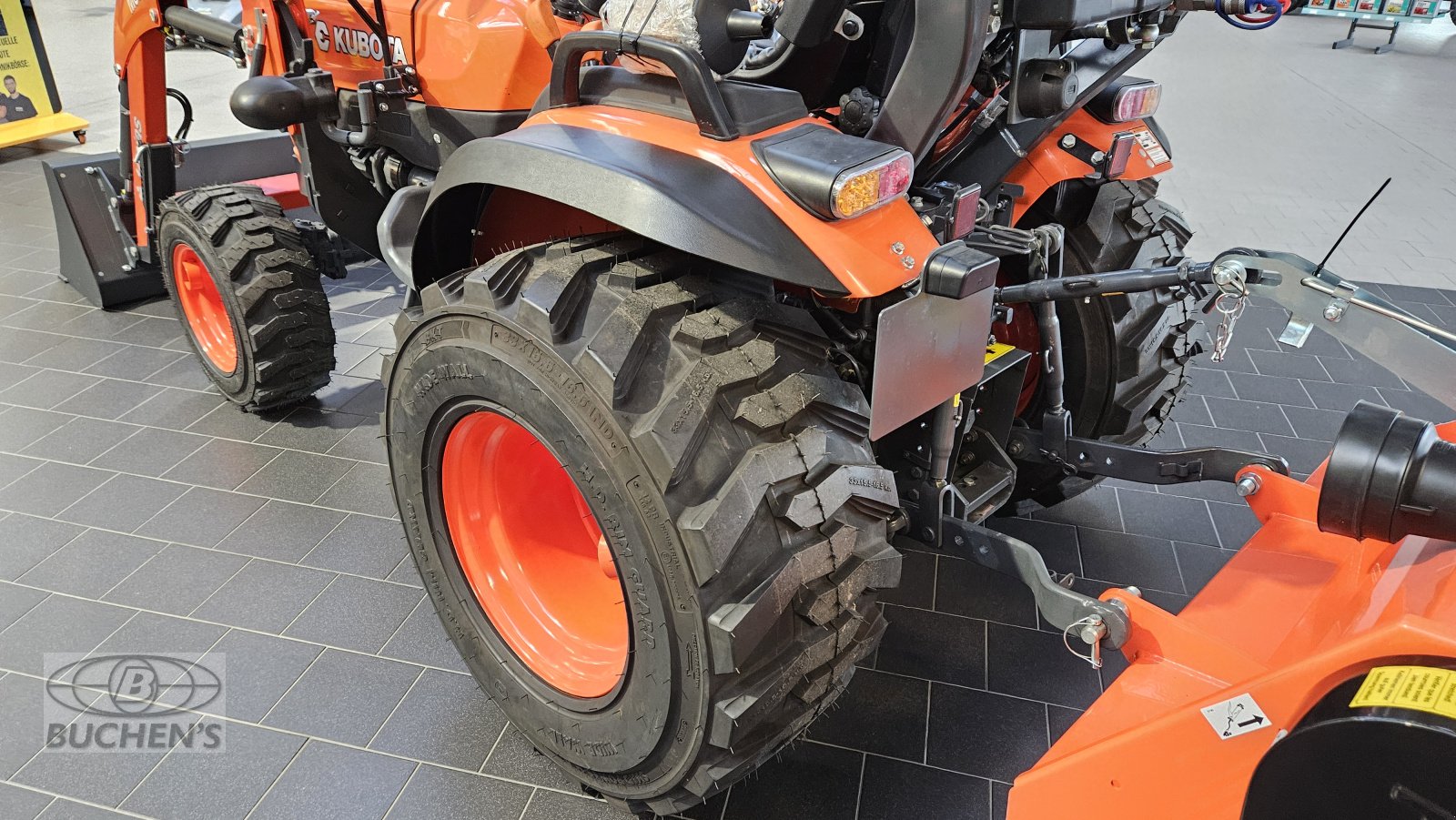 Kommunaltraktor des Typs Kubota EK1-261, Neumaschine in Olpe (Bild 13)