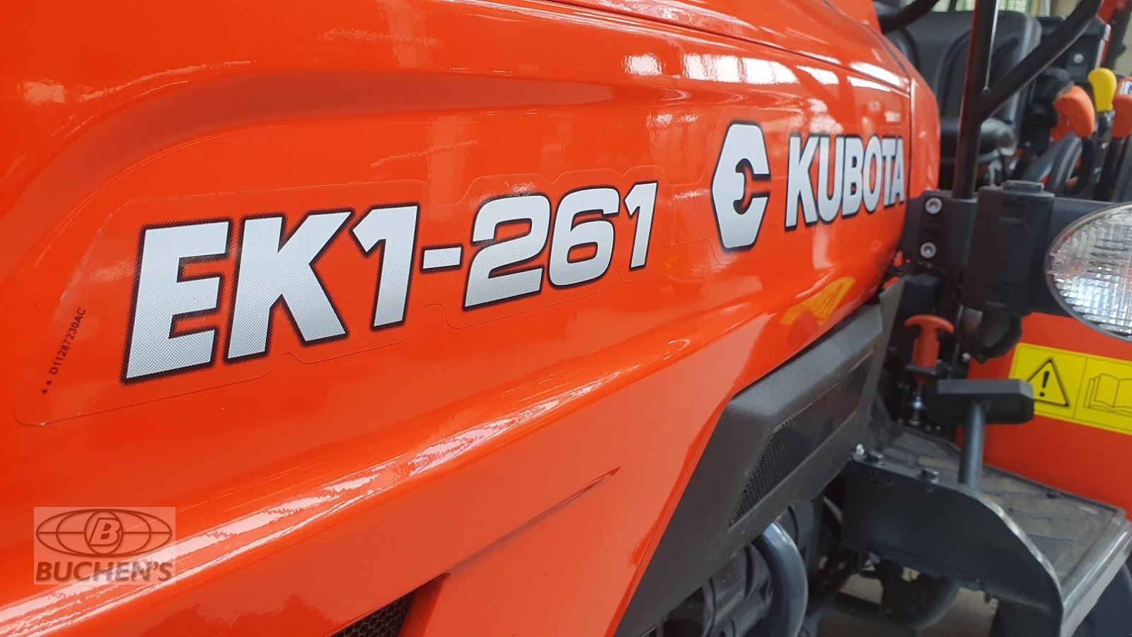 Kommunaltraktor des Typs Kubota EK1-261, Neumaschine in Olpe (Bild 11)