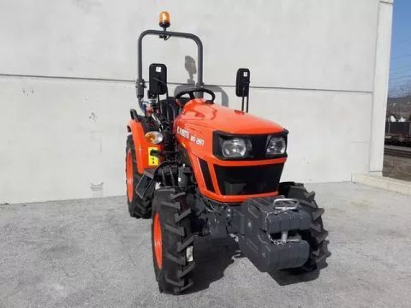 Kommunaltraktor des Typs Kubota EK1-261, Neumaschine in NATTERNBACH (Bild 5)