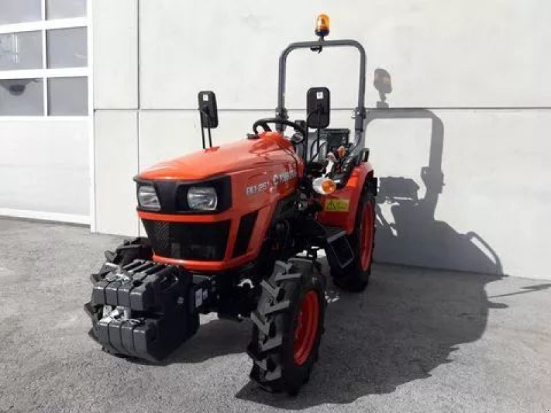 Kommunaltraktor des Typs Kubota EK1-261, Neumaschine in NATTERNBACH (Bild 7)