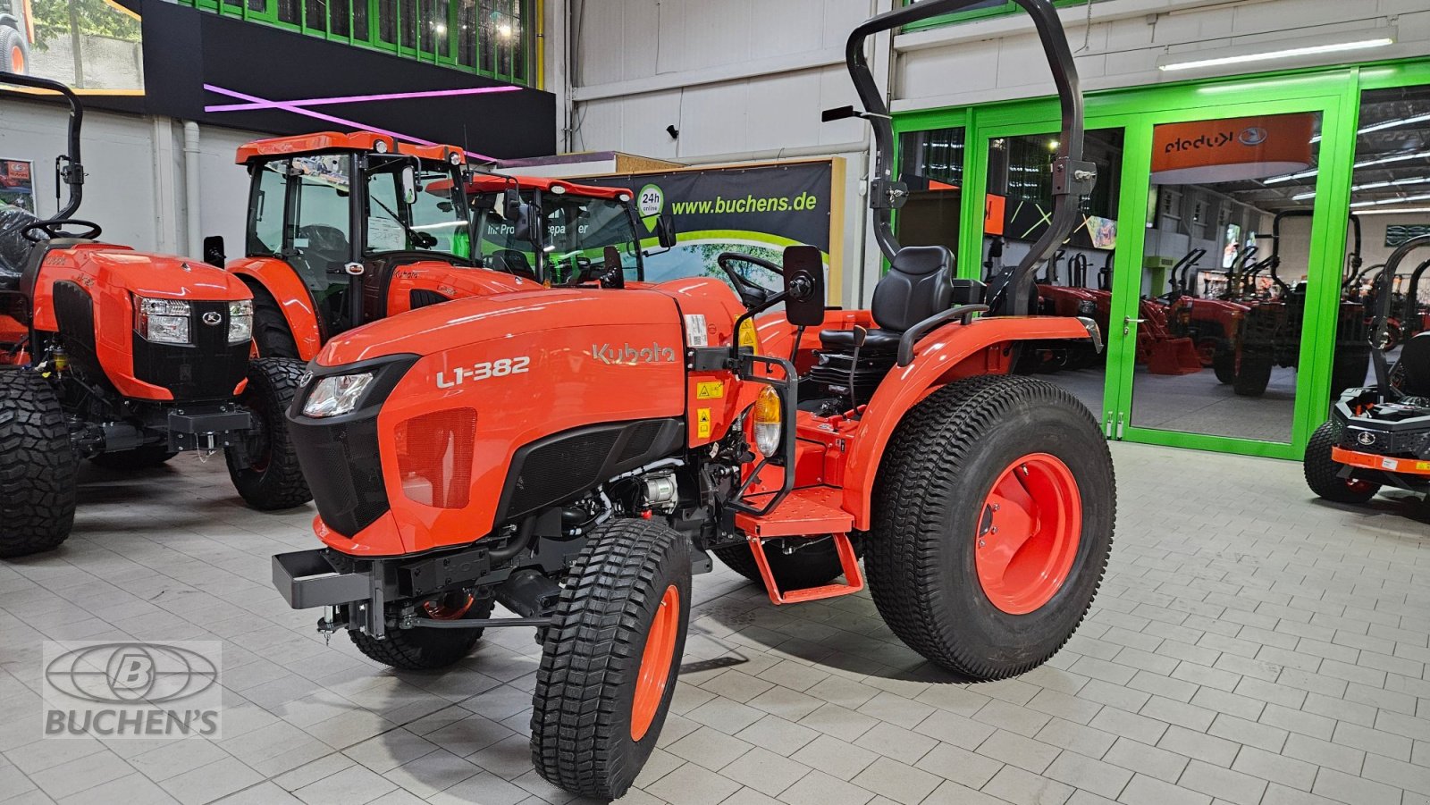 Kommunaltraktor типа Kubota L1-382 D, Neumaschine в Olpe (Фотография 1)