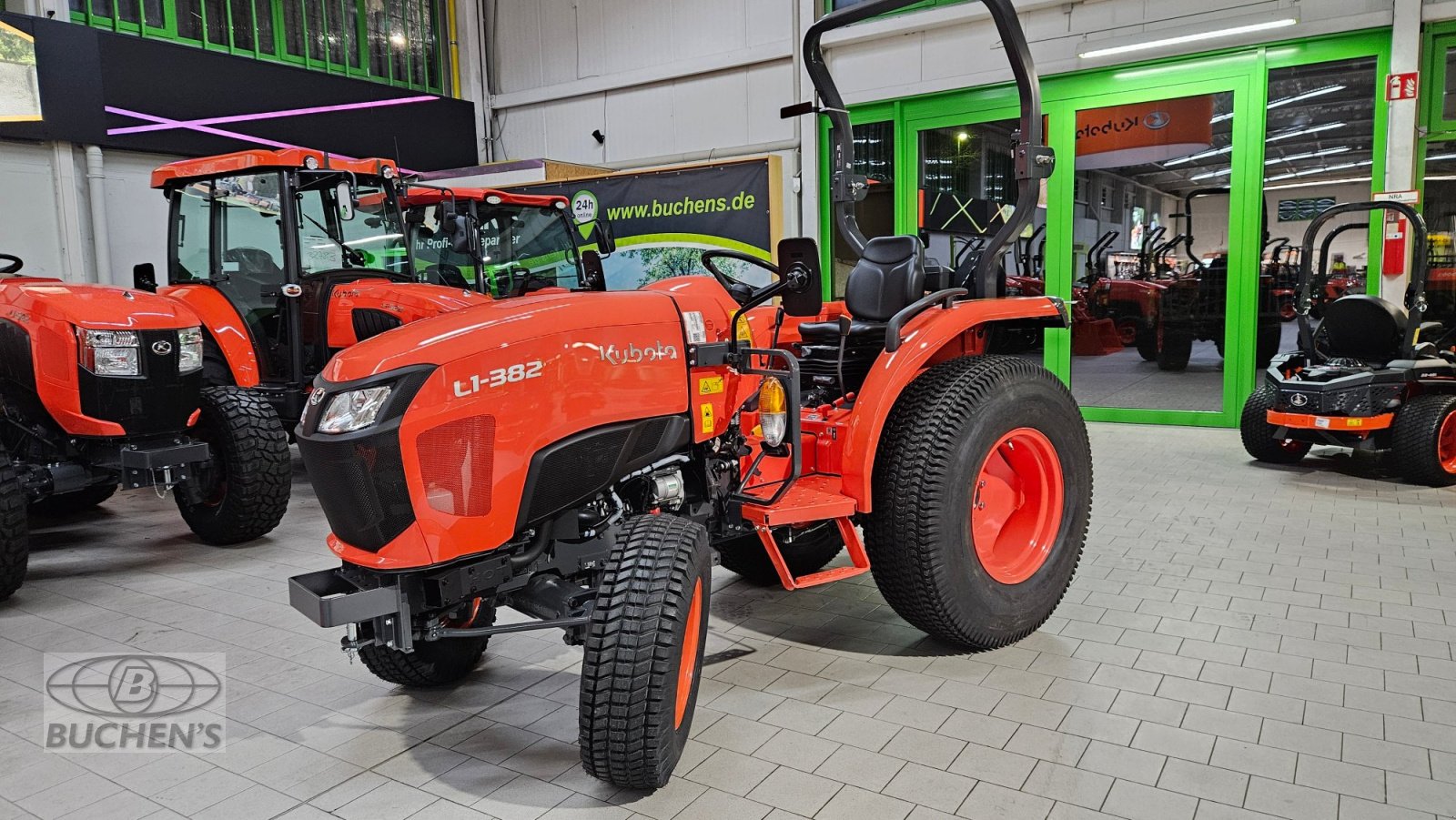 Kommunaltraktor типа Kubota L1-382 D, Neumaschine в Olpe (Фотография 2)