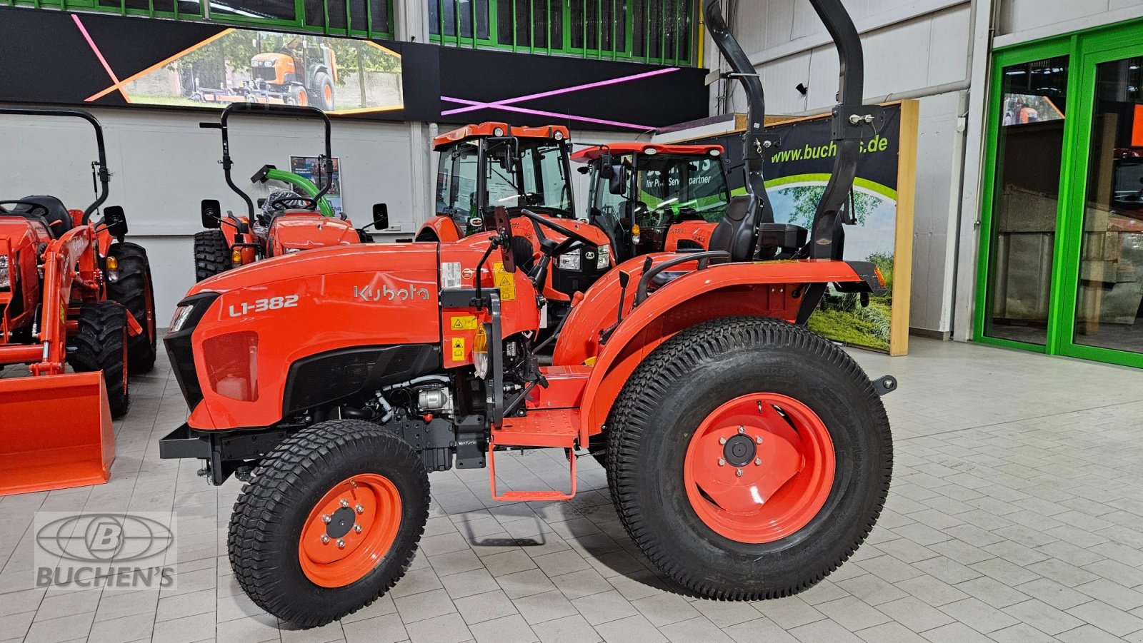 Kommunaltraktor типа Kubota L1-382 D, Neumaschine в Olpe (Фотография 4)