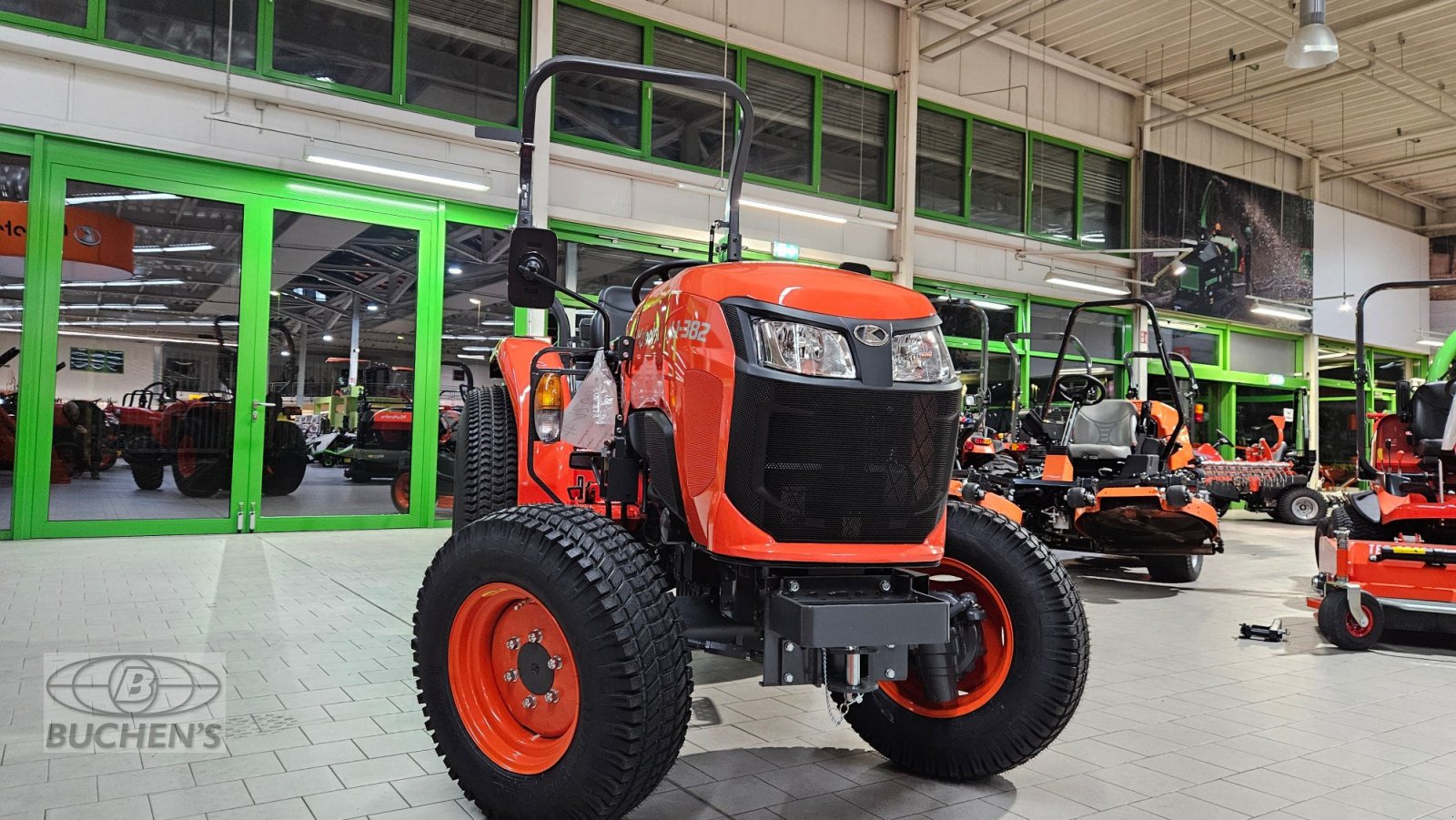 Kommunaltraktor типа Kubota L1-382 D, Neumaschine в Olpe (Фотография 13)