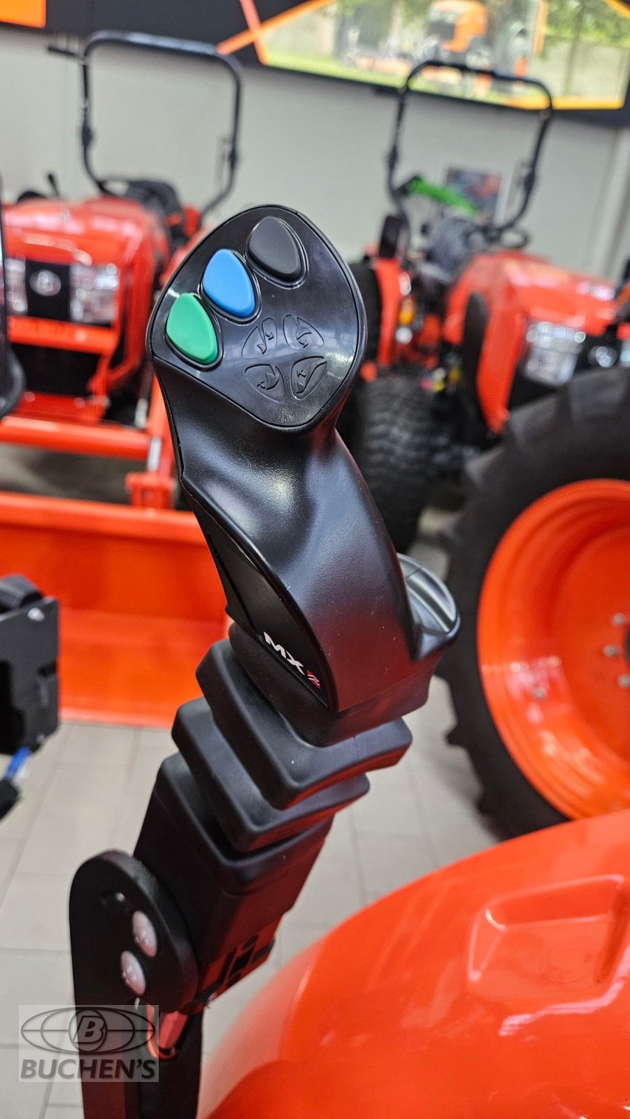 Kommunaltraktor of the type Kubota L1-382 D, Neumaschine in Olpe (Picture 8)