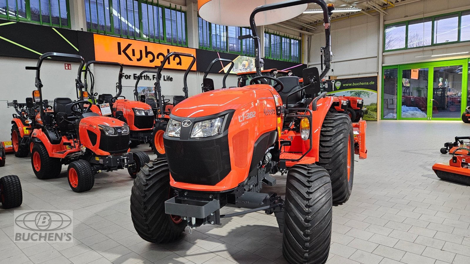 Kommunaltraktor del tipo Kubota L1-382 D, Neumaschine In Olpe (Immagine 10)