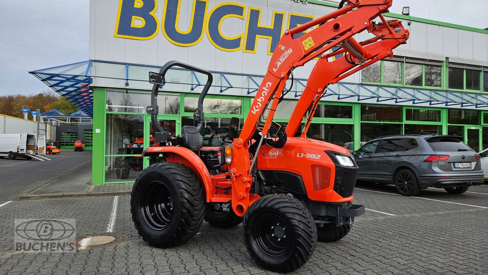 Kommunaltraktor des Typs Kubota L1-382 HST, Gebrauchtmaschine in Olpe (Bild 4)