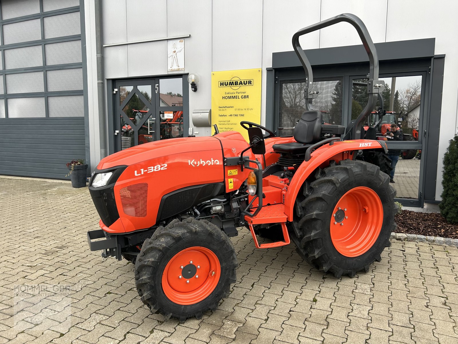 Kommunaltraktor del tipo Kubota L1-382 Hydrostat Reitplatz 38PS, Neumaschine en Bopfingen (Imagen 2)