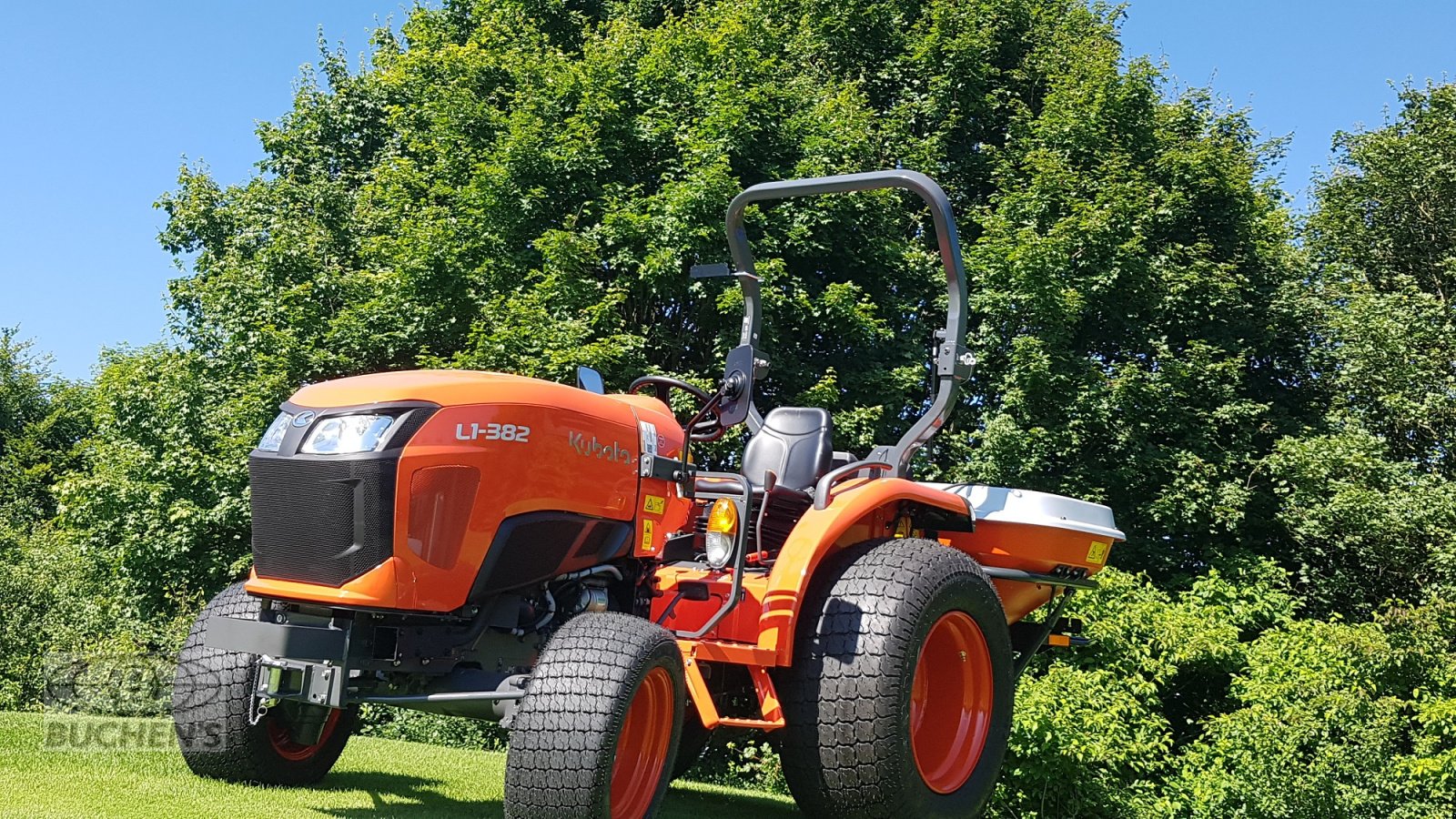 Kommunaltraktor typu Kubota L1-382 Turf, Neumaschine v Olpe (Obrázek 7)