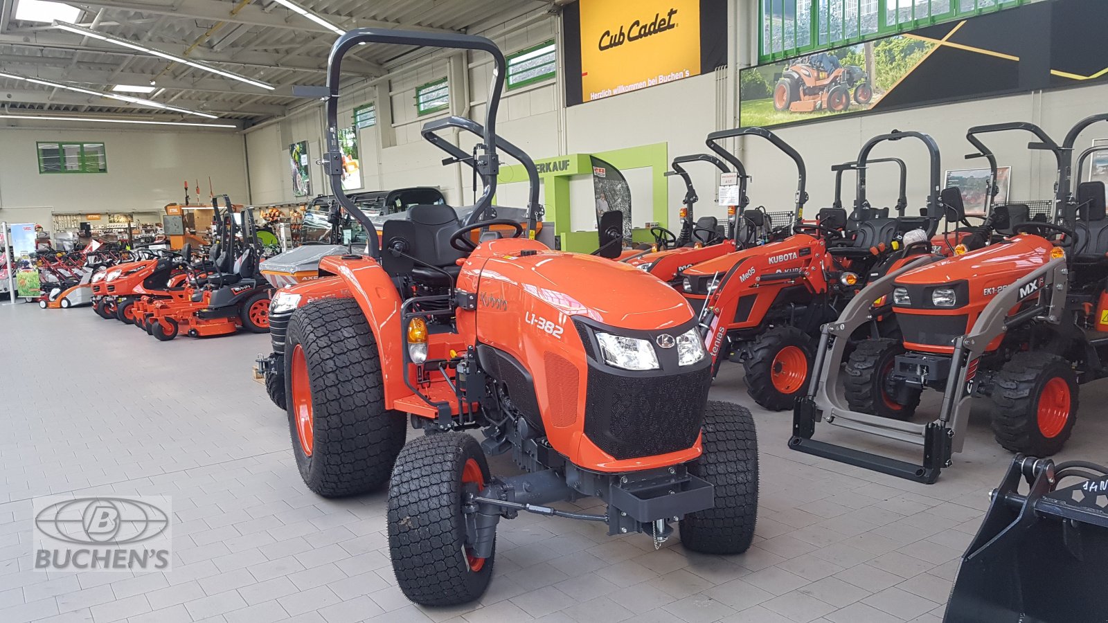 Kommunaltraktor typu Kubota L1-382 Turf, Neumaschine v Olpe (Obrázek 1)