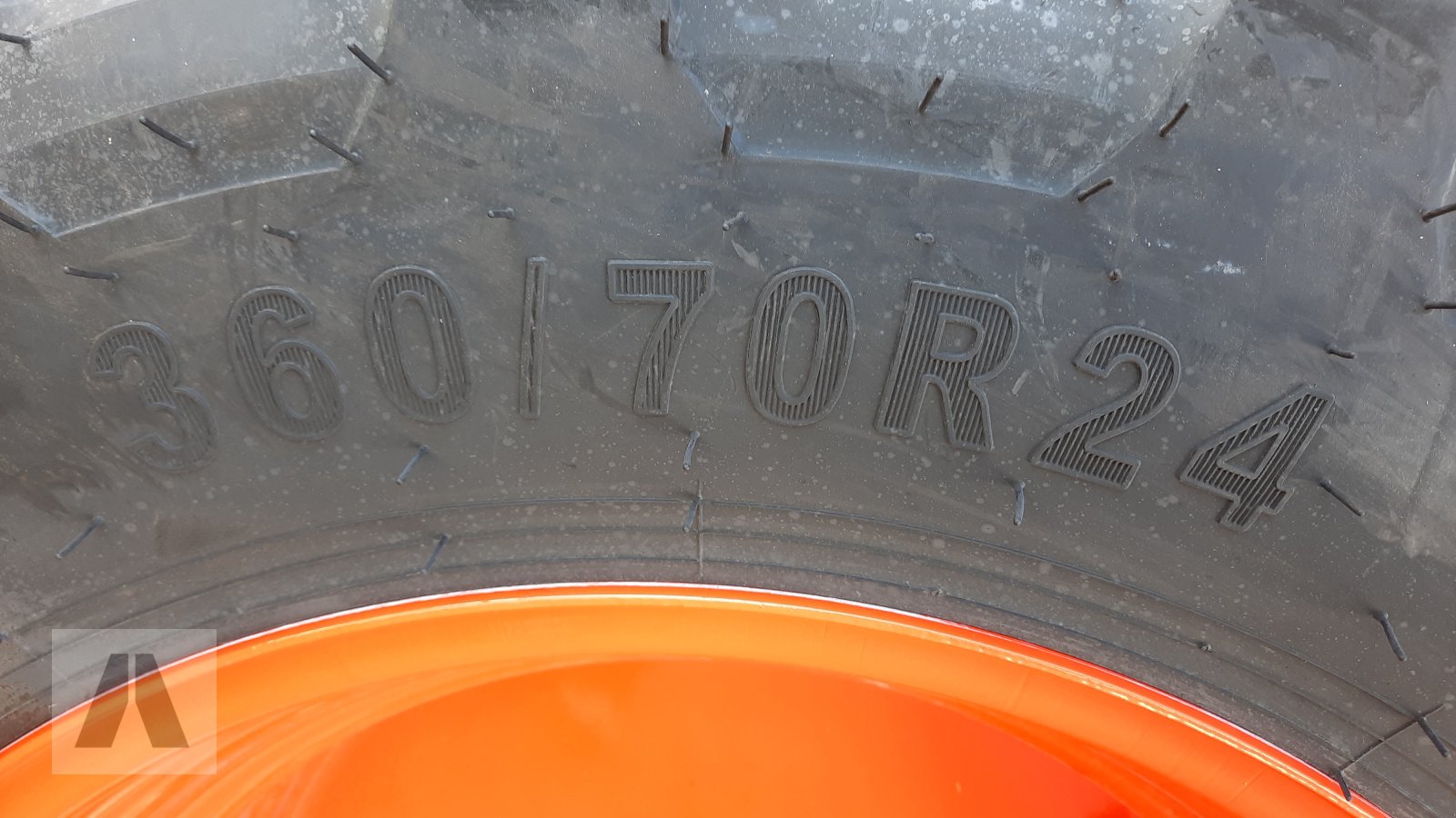 Kommunaltraktor des Typs Kubota L1-382, Neumaschine in Antdorf (Bild 14)