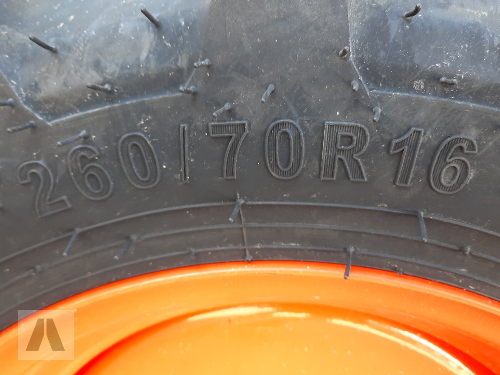 Kommunaltraktor des Typs Kubota L1-382, Neumaschine in Antdorf (Bild 15)