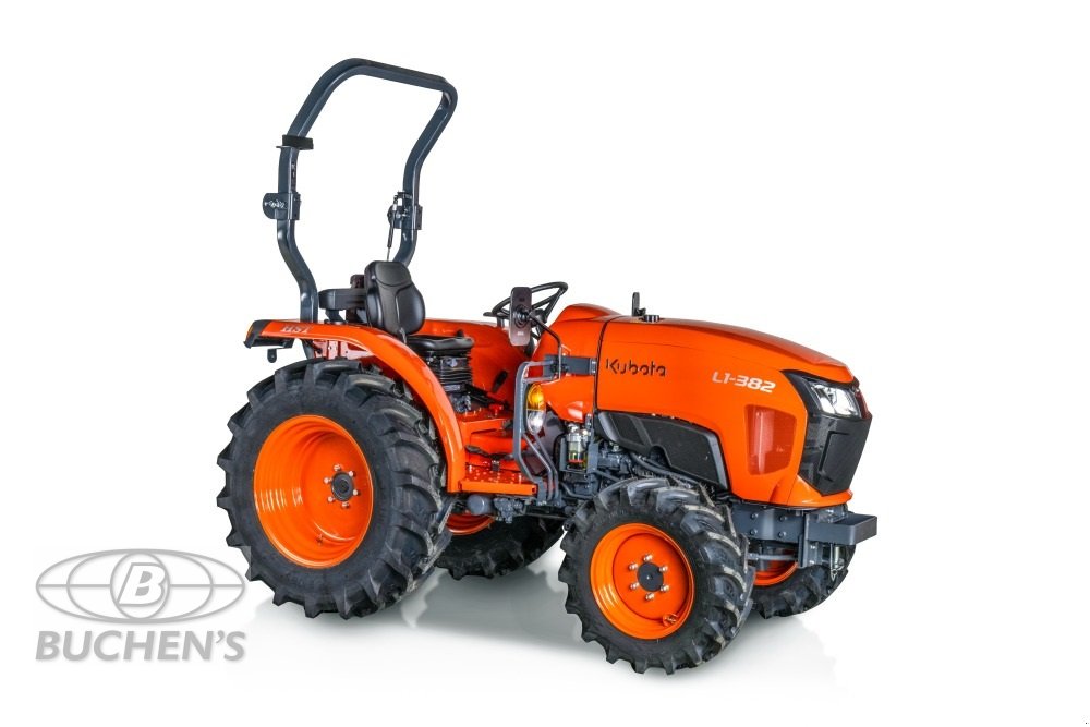 Kommunaltraktor des Typs Kubota L1-382D ab 0,99%, Neumaschine in Olpe (Bild 1)