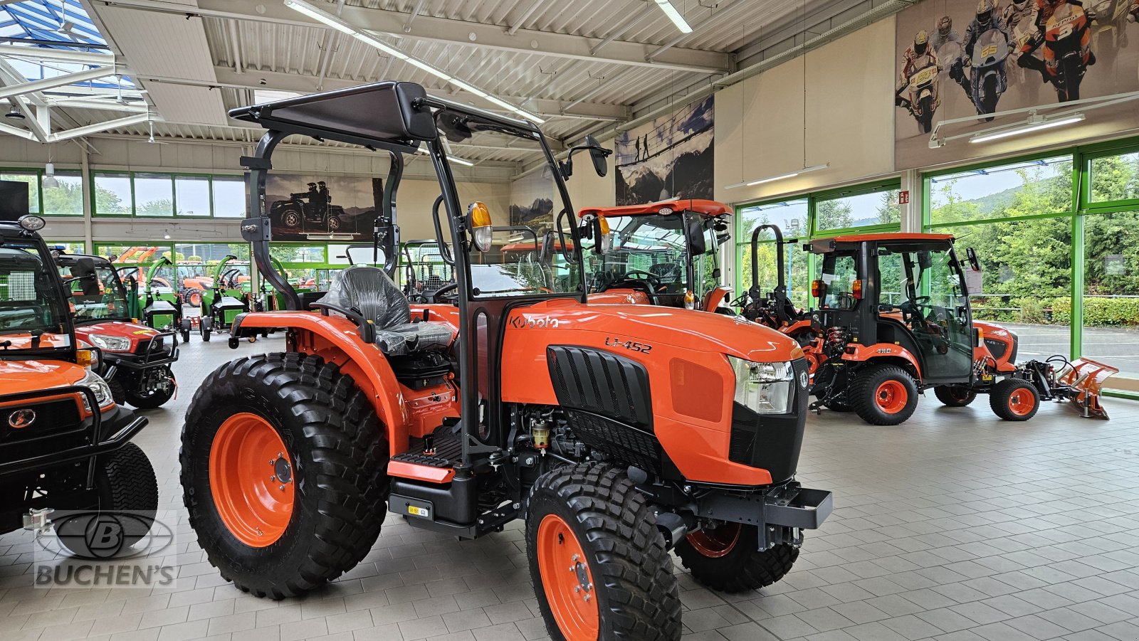 Kommunaltraktor typu Kubota L1-452 D, Neumaschine v Olpe (Obrázek 5)