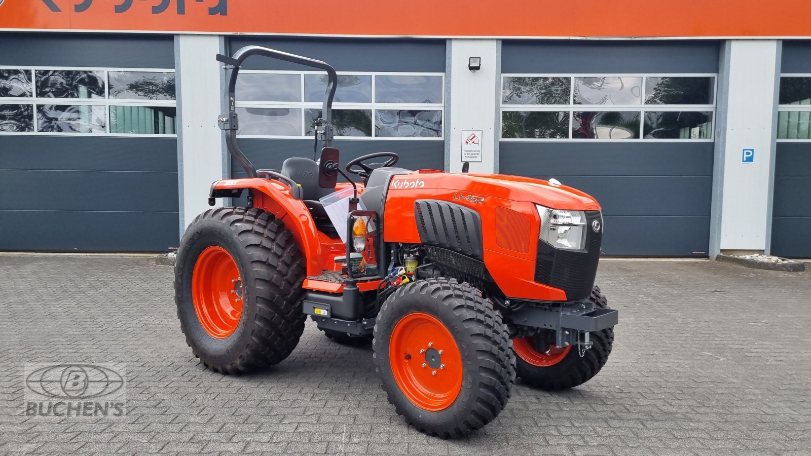 Kommunaltraktor des Typs Kubota L1-452 Hydrostat ab 0,99% Finanzierung, Neumaschine in Olpe (Bild 7)