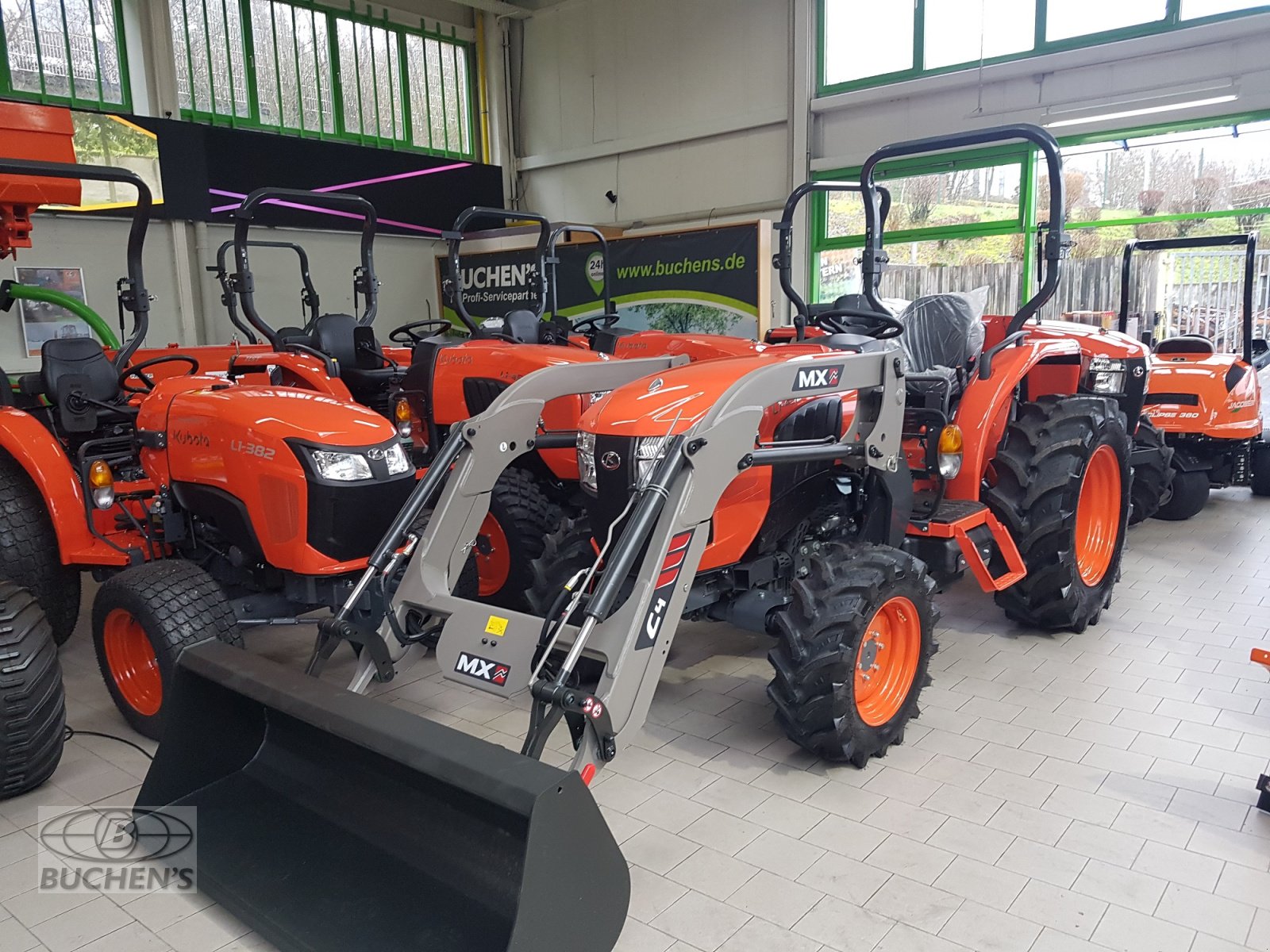 Kommunaltraktor typu Kubota L1-452 Turf, Neumaschine v Olpe (Obrázek 9)