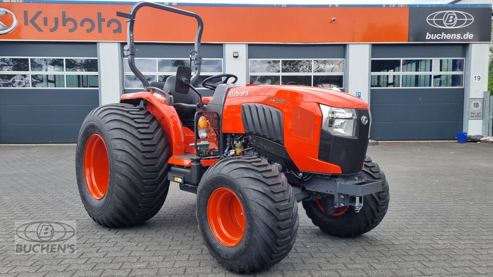 Kommunaltraktor del tipo Kubota L1-552 Hydrostat ab 0,99%, Neumaschine In Olpe (Immagine 1)