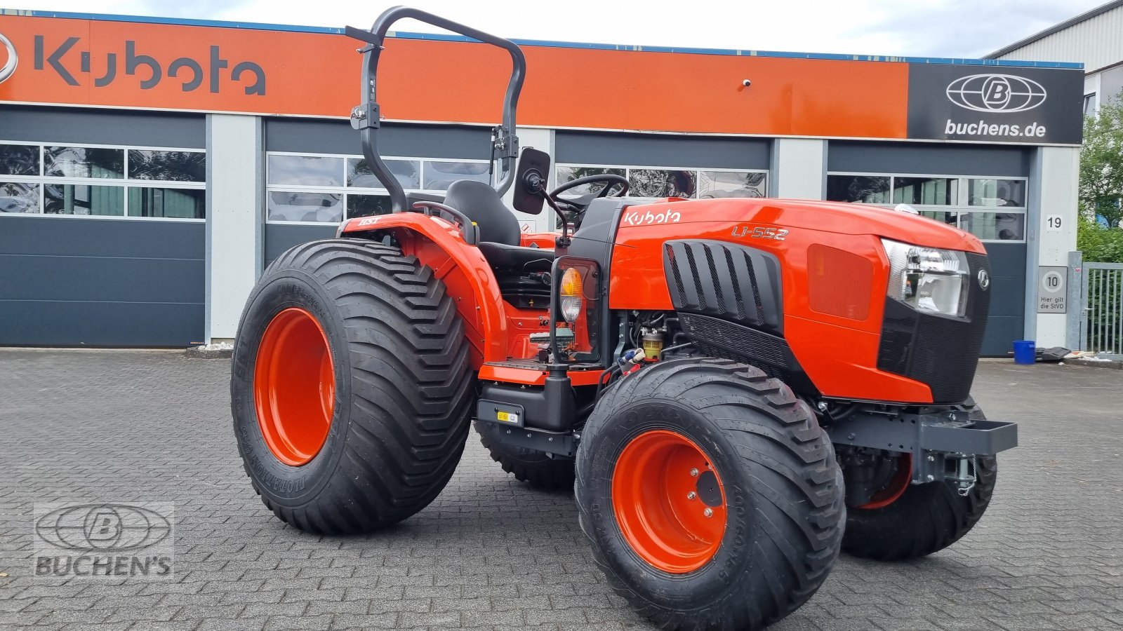 Kommunaltraktor del tipo Kubota L1-552 Hydrostat ab 0,99%, Neumaschine In Olpe (Immagine 3)