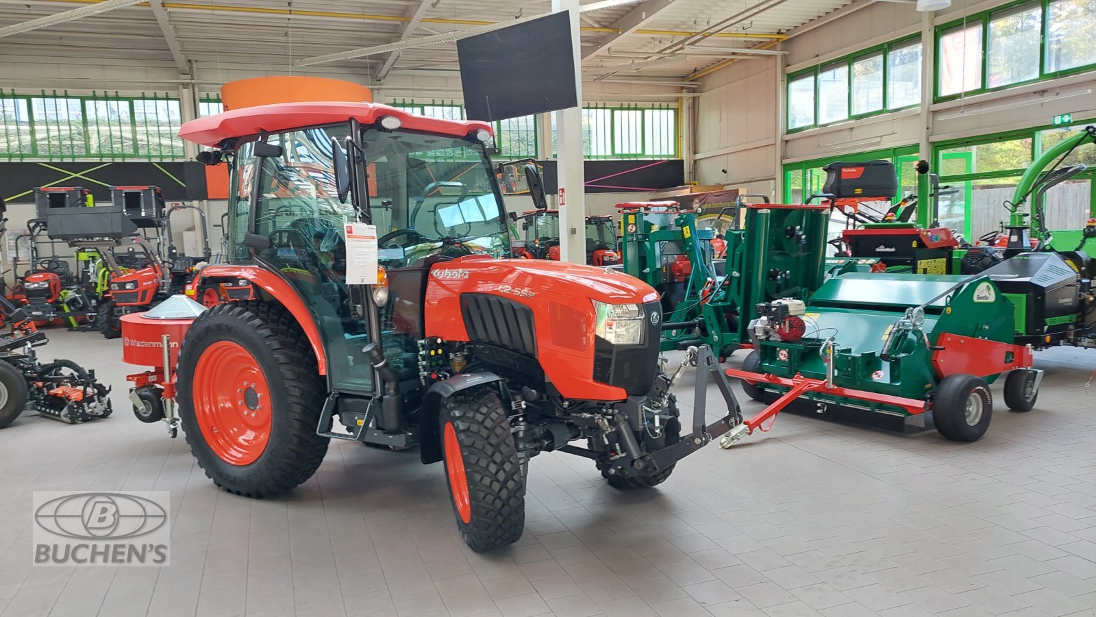 Kommunaltraktor del tipo Kubota L2-552, Neumaschine In Olpe (Immagine 1)