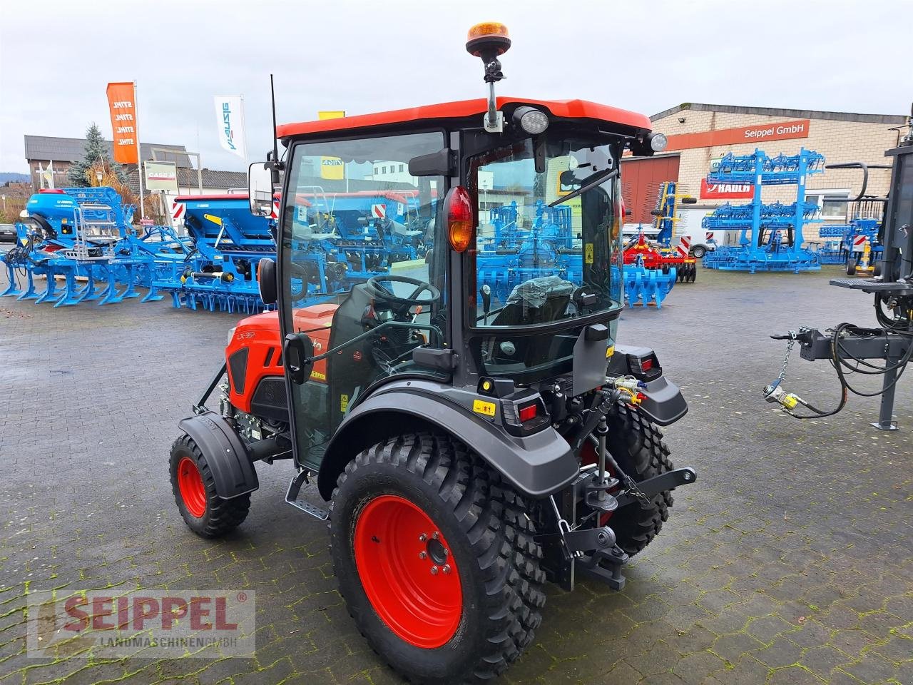 Kommunaltraktor типа Kubota LX 351 CAB, Neumaschine в Groß-Umstadt (Фотография 7)