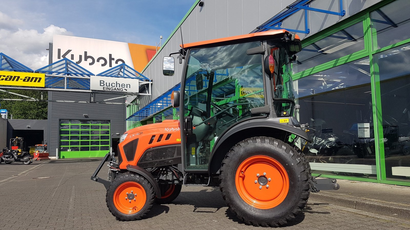 Kommunaltraktor του τύπου Kubota LX401 CAB, Neumaschine σε Olpe (Φωτογραφία 2)