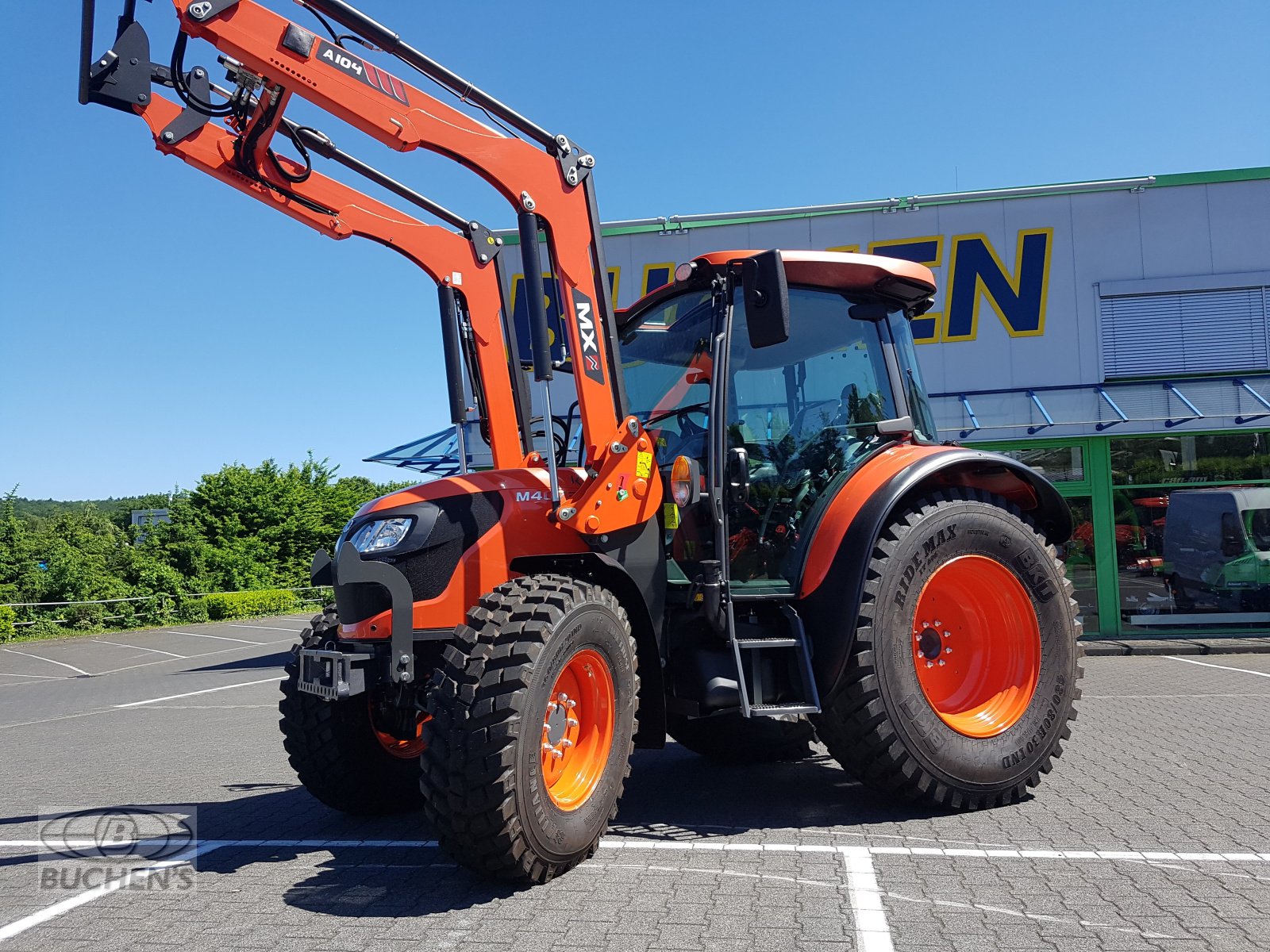 Kommunaltraktor del tipo Kubota M4-073 CAB 36x36, Neumaschine In Olpe (Immagine 4)