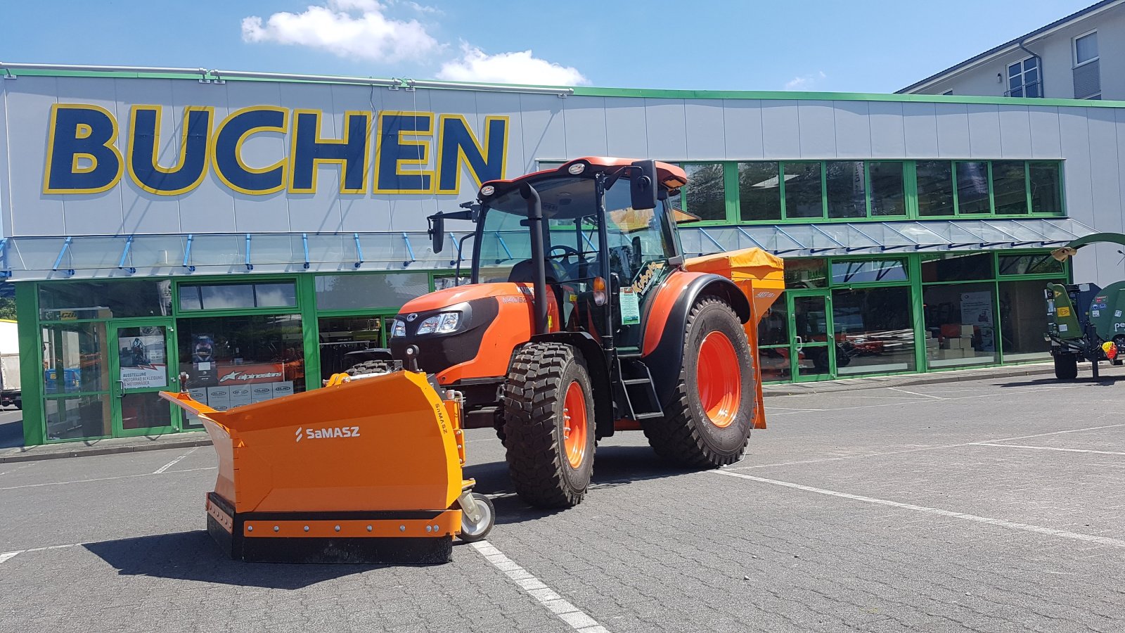 Kommunaltraktor des Typs Kubota M4-073CAB Winterdienstpaket, Neumaschine in Olpe (Bild 7)